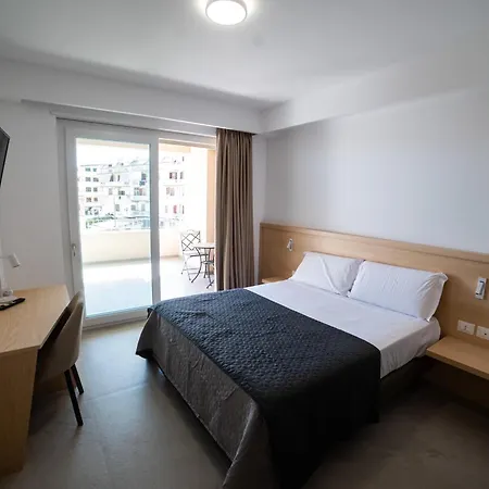 Middle Town Palace Hotel Tropea