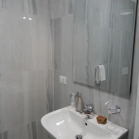 Hotel Middle Town Palace