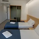 Middle Town Palace 호텔 트로페아