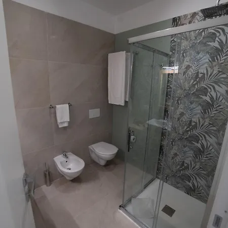 Hotel Middle Town Palace Tropea