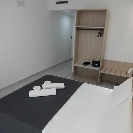 Hotell Middle Town Palace 4*