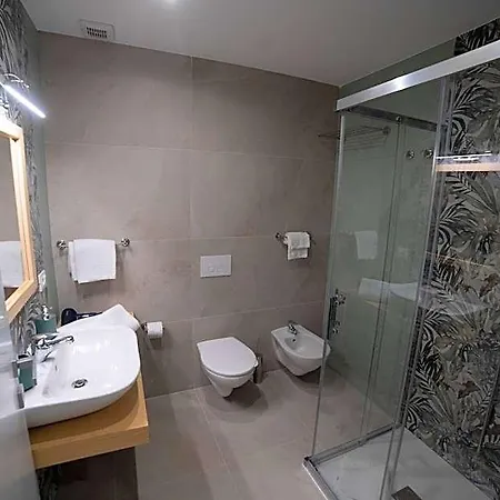 Hotel Middle Town Palace 4*