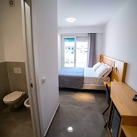 Middle Town Palace 4*
