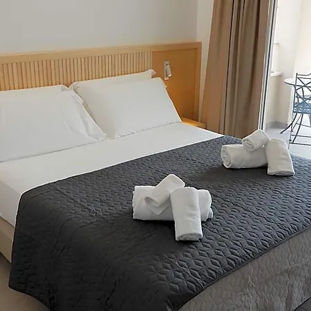 Hotel Middle Town Palace 4*
