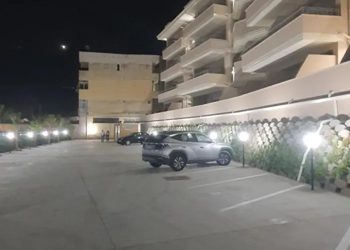 Middle Town Palace Hotel Tropea