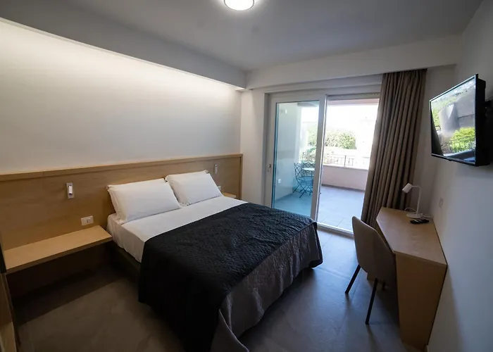 Middle Town Palace Tropea