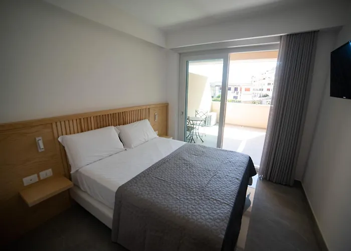 Middle Town Palace Hotell Tropea